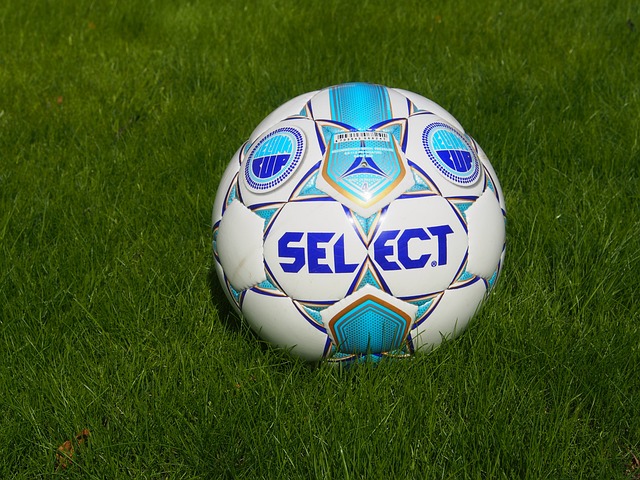 他冷静地完 他冷静地完